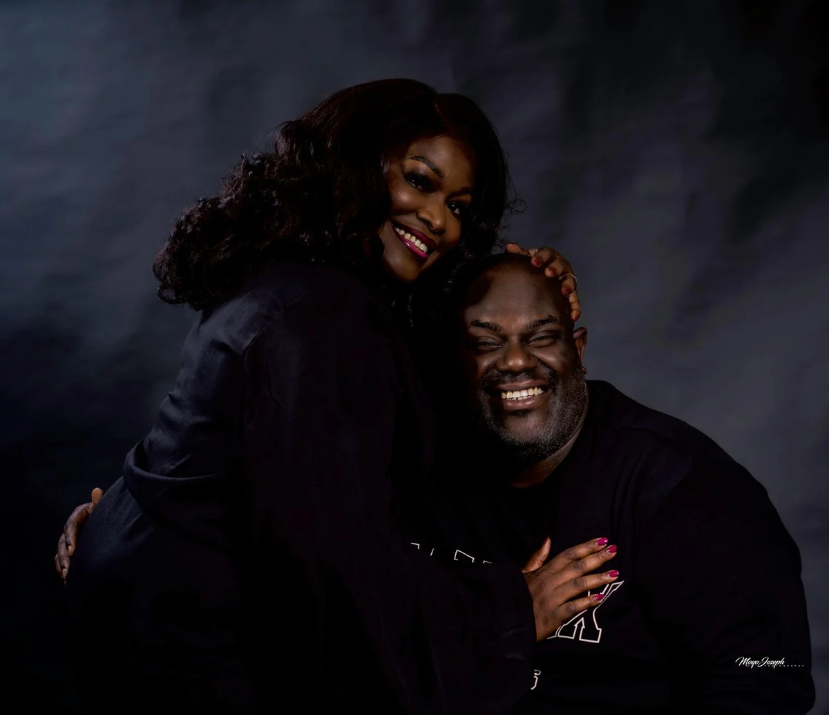 Tayo and Itee laughing together in the studio